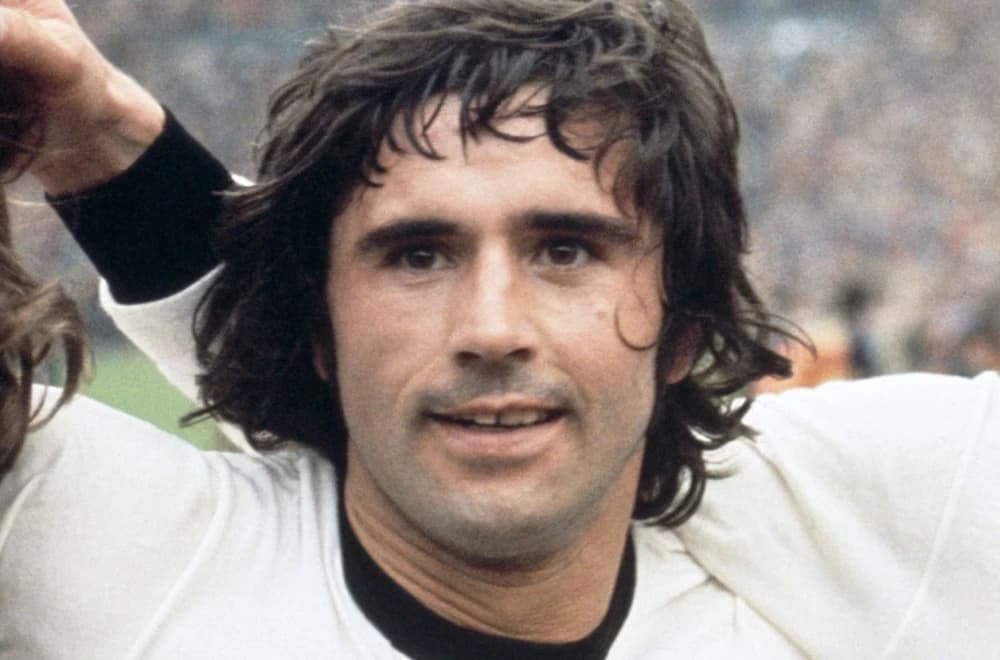 Gerd Müller: The Legendary Goal-Scoring Striker