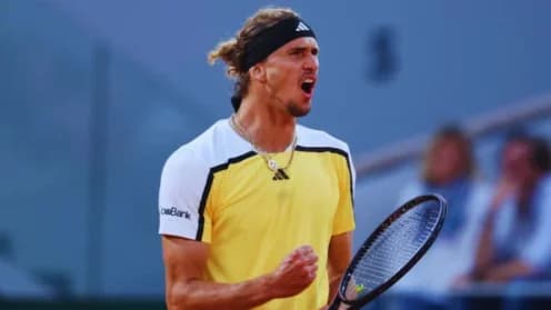 Zverev Charges Towards ATP Finals Semifinals with Confidence