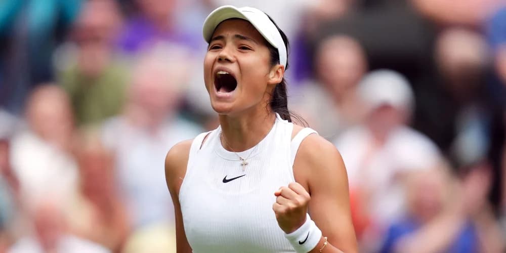 Wimbledon day three: Emma Raducanu leads British bid for third round