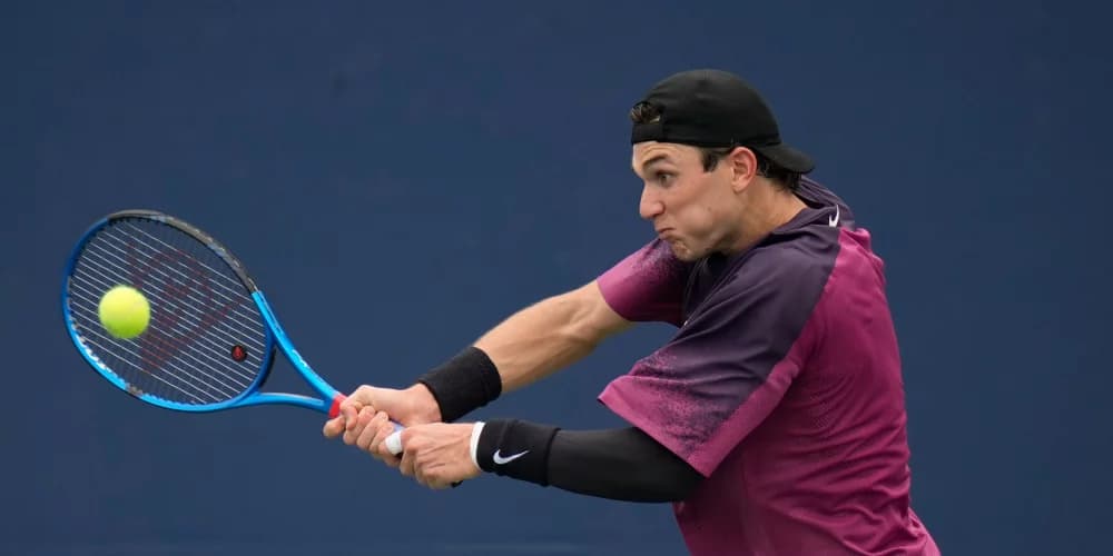 Jack Draper breezes into the third round of the US Open