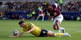 Burnley Held to Stalemate by Resolute Oxford in Goalless Draw