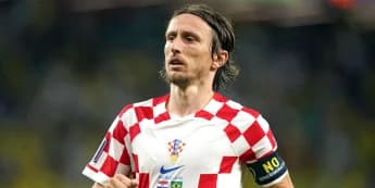 Luka Modric to carry on playing for Croatia after Nations League call-up