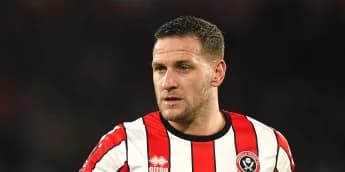 “Veteran Sharp and Late Hero Molyneux Secure Doncaster’s Smooth Passage in Carabao Cup!”