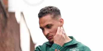 Erik ten Hag urges Antony to ‘bounce back’ into Manchester United team