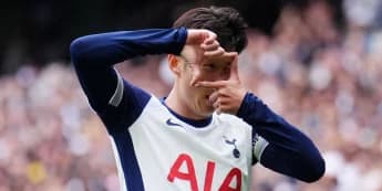 "Pickford's Blunder and Bissouma's Redemption: How Tottenham Demolished Everton"