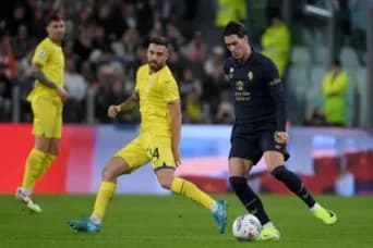 Juventus Faces Challenges Without Star Striker Vlahovic