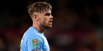 Charlie Kelman Rescues Point for Leyton Orient in Thrilling 2-2 Draw with Peterborough