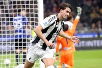 Juventus Faces Dilemma Over Dusan Vlahovic's Future