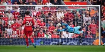 Darwin Nunez Scores Stunning Goal as Luis Diaz Double Propels Liverpool to Victory Over Bournemouth