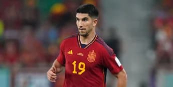 Football rumours: West Ham looking to clear ranks to fund Carlos Soler move