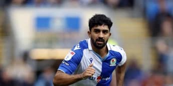 Chesterfield remain unbeaten at home after Cheltenham draw