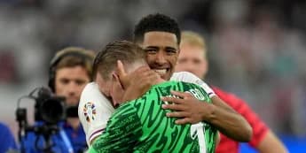 Jordan Pickford lauds ‘golden boy’ Jude Bellingham after England beat Slovakia