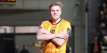 Christy Pym’s Goalkeeping Masterclass Leads Mansfield to Triumph Over Northampton