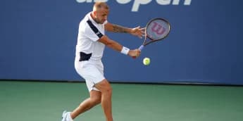 Dan Evans cruises into the third round of the US Open