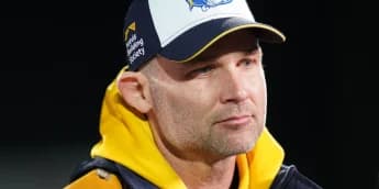 Rohan Smith leaves Leeds with the Rhinos struggling in Super League