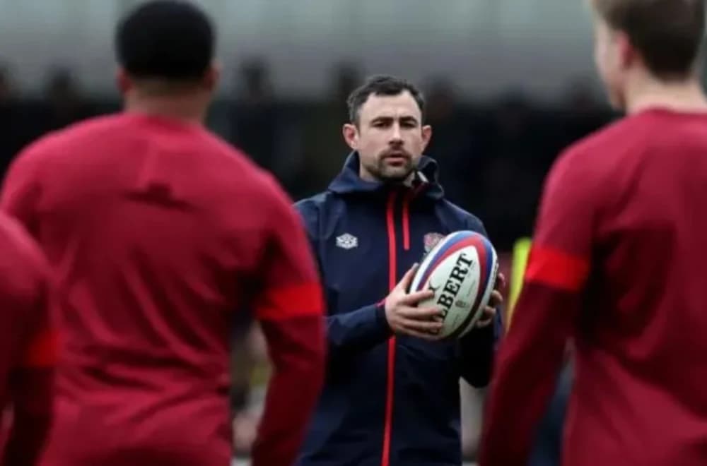 Borthwick Faces Crucial Test as Key Coaching Staff Depart Before International Clashes