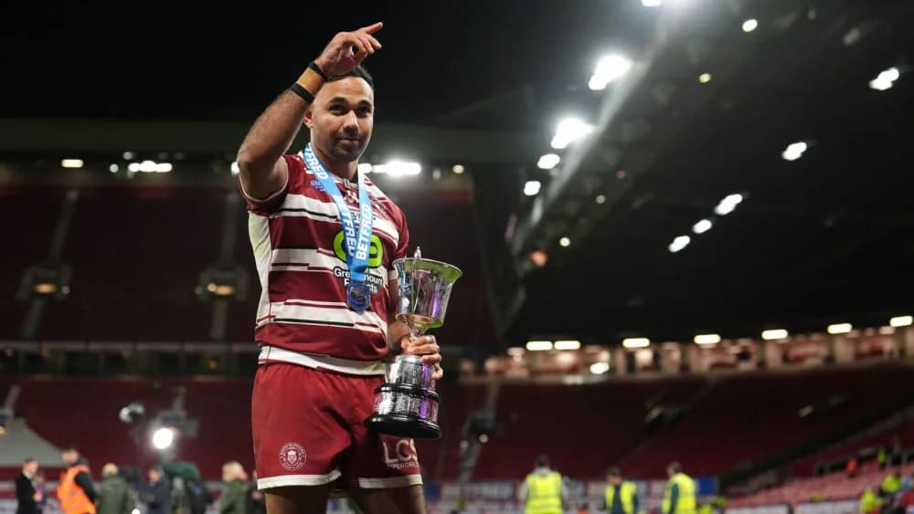 Rob Burrow Award odds revealed as Wigan Warriors star ranks top and star duo joint-second