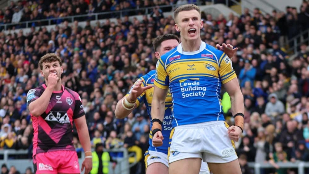 Leeds Rhinos make latest retention call as England international signs long-term deal