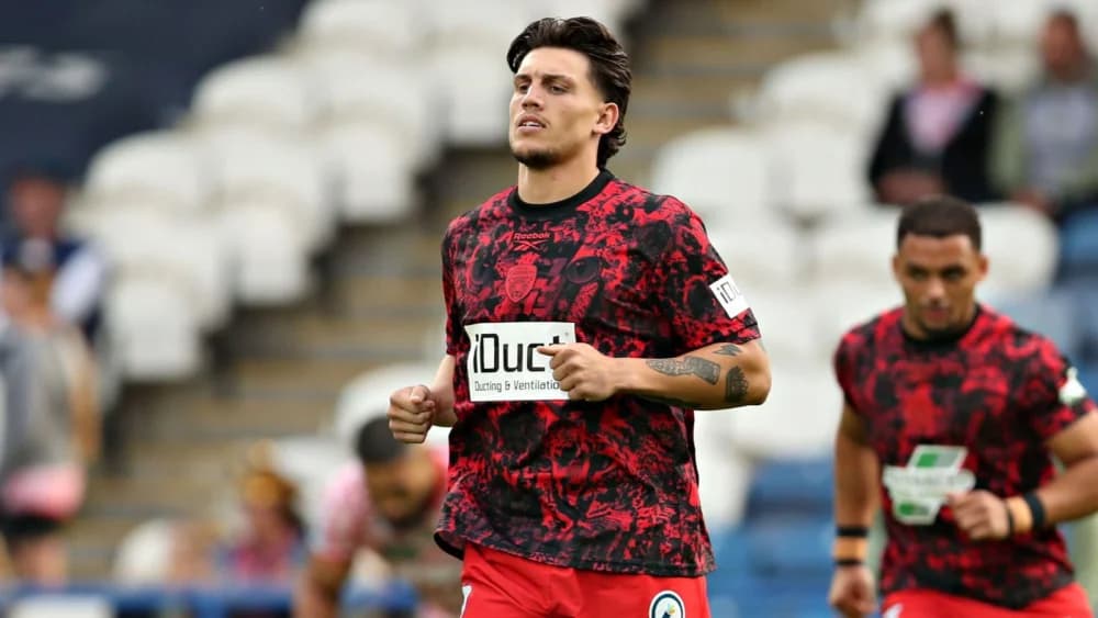 Leigh star delivers passionate vow of faith in Leopards coach as 'brotherhood' hailed