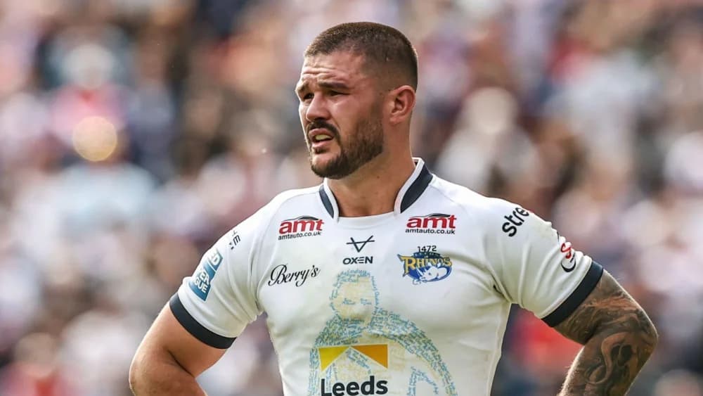 Warrington Wolves complete double signing as ex-Leeds Rhinos star makes cross-Super League switch