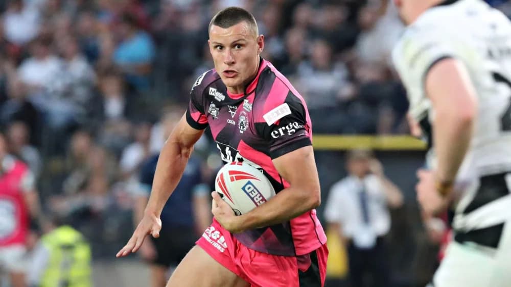 Castleford Tigers star secures release ahead of cross-Super League switch