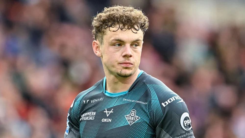Super League winger makes immediate exit to pursue 'new challenge'