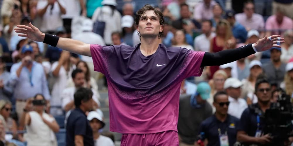 Jack Draper not fazed by his success after reaching maiden grand slam semi-final Jack Draper not fazed by his success after reaching maiden grand slam semi-final